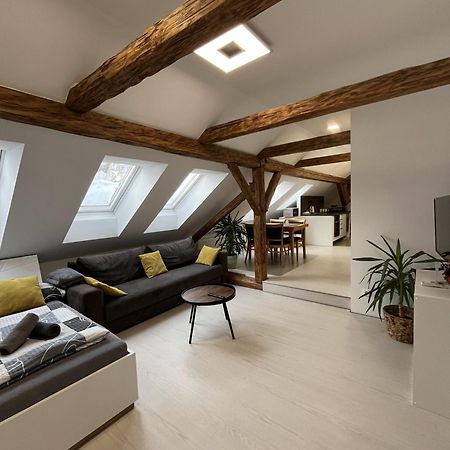 Apartmany S Vyhledem Na Zamek Vimperk Buitenkant foto