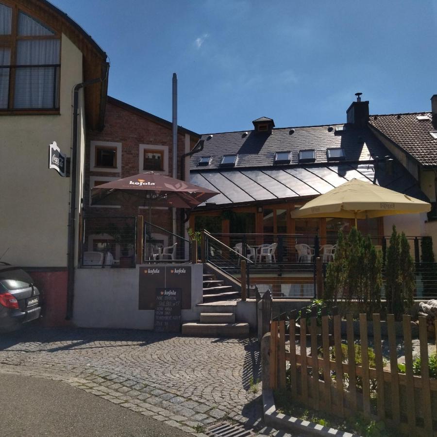 Apartmany S Vyhledem Na Zamek Vimperk Buitenkant foto
