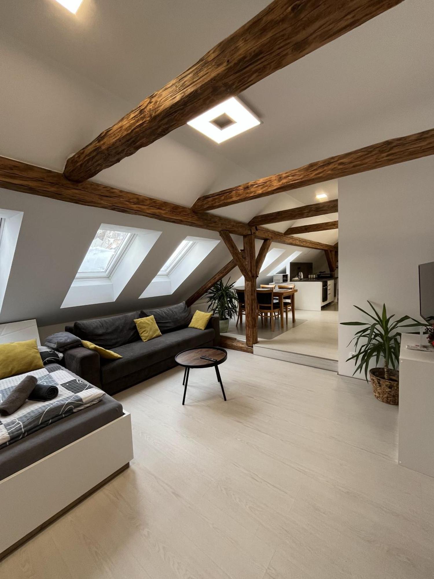 Apartmany S Vyhledem Na Zamek Vimperk Buitenkant foto